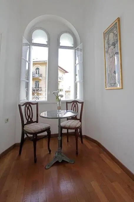 Apartment Dhalia Lovran 0*,  Croatia
